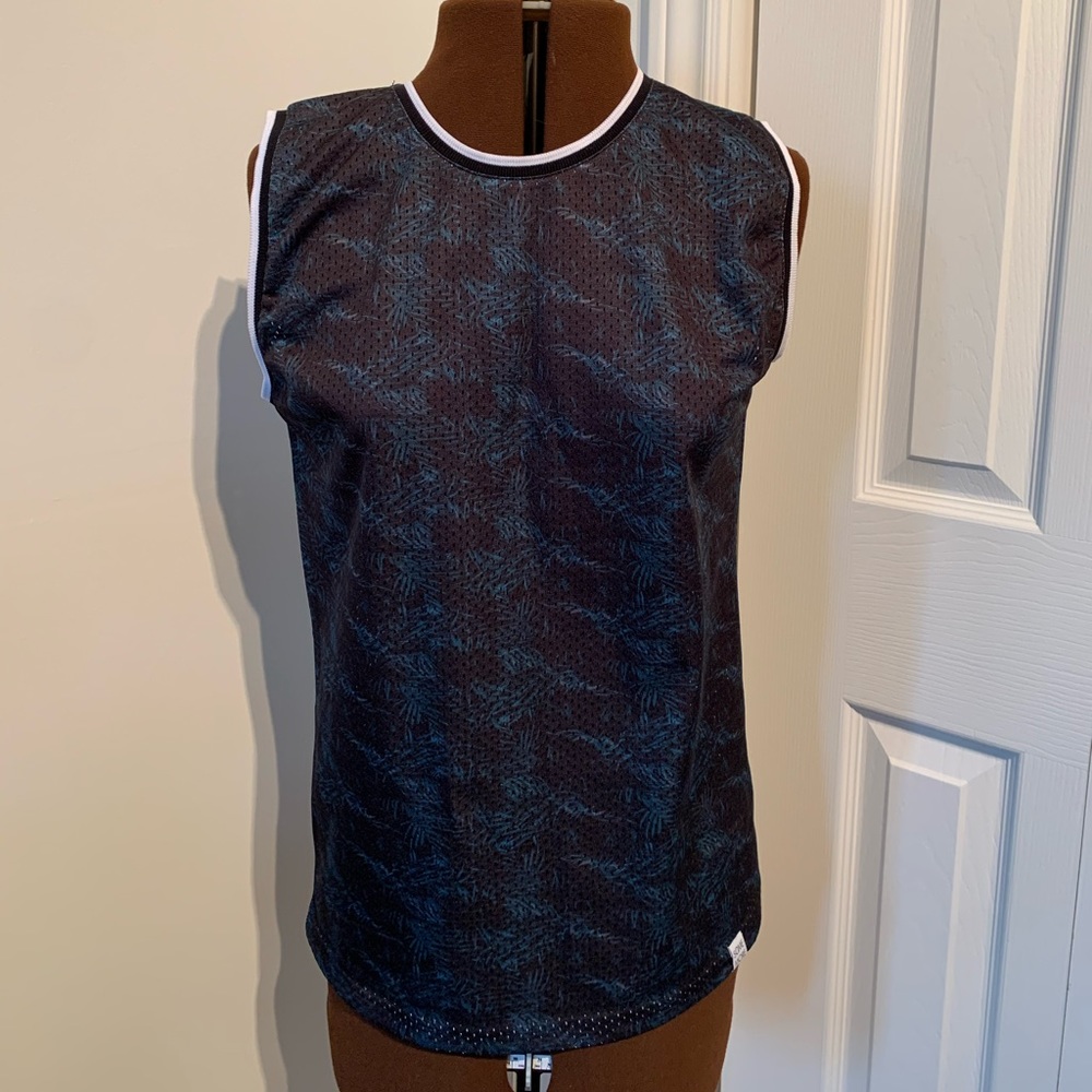 Some more muscle tee